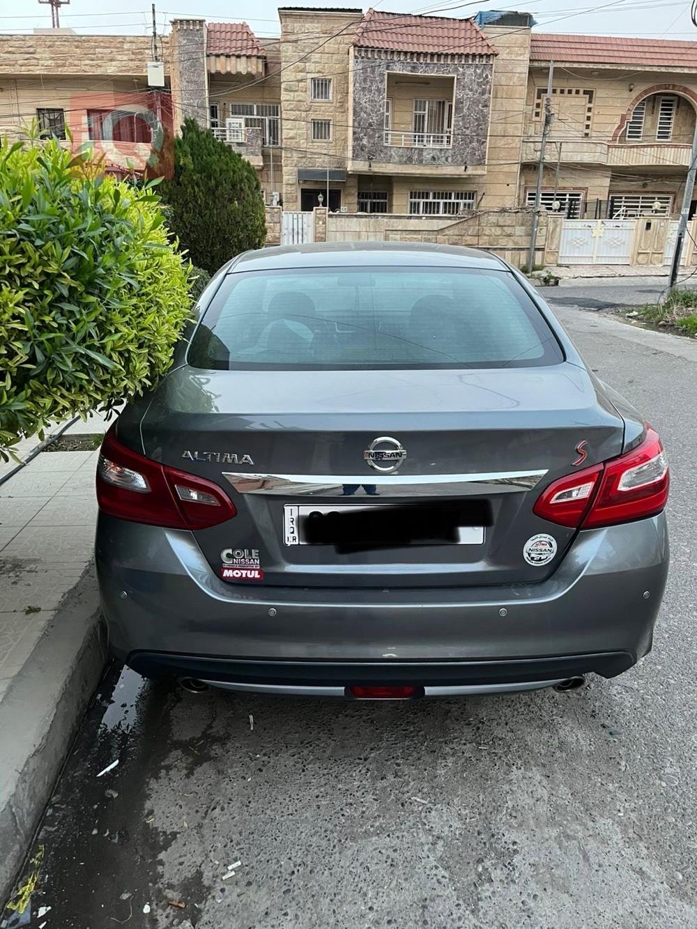 نيسان ألتيما
